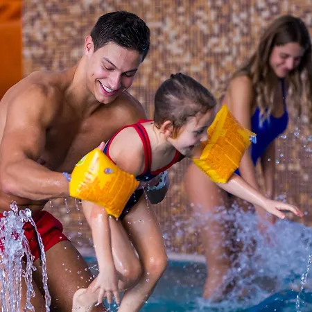 Apart-hotel Blue Mountain 4*