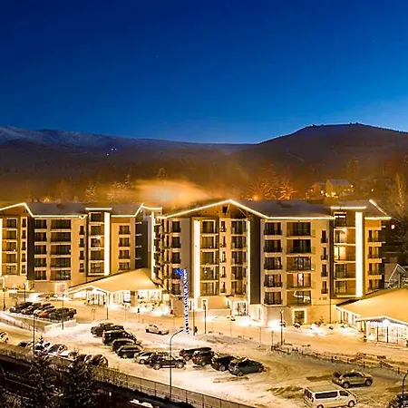 Blue Mountain 公寓式酒店 斯克拉斯卡波伦巴